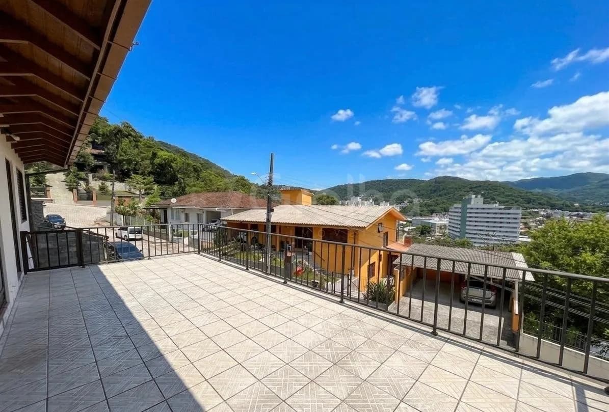 Casa para venda com 5 dormitórios em Itacorubi com 263 m² — foto 4