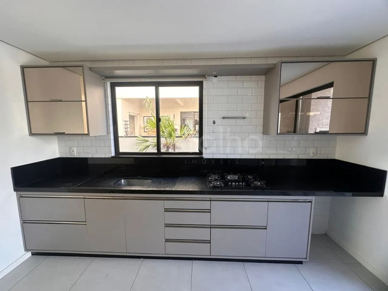 Casa para venda com 3 dormitórios em Campeche com 118 m² — foto 4