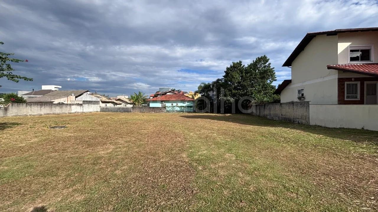 Terreno para venda em Campeche com 730 m² — foto principal