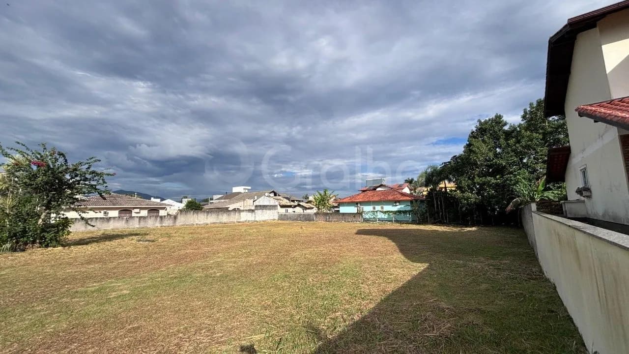 Terreno para venda em Campeche com 730 m² — foto 2