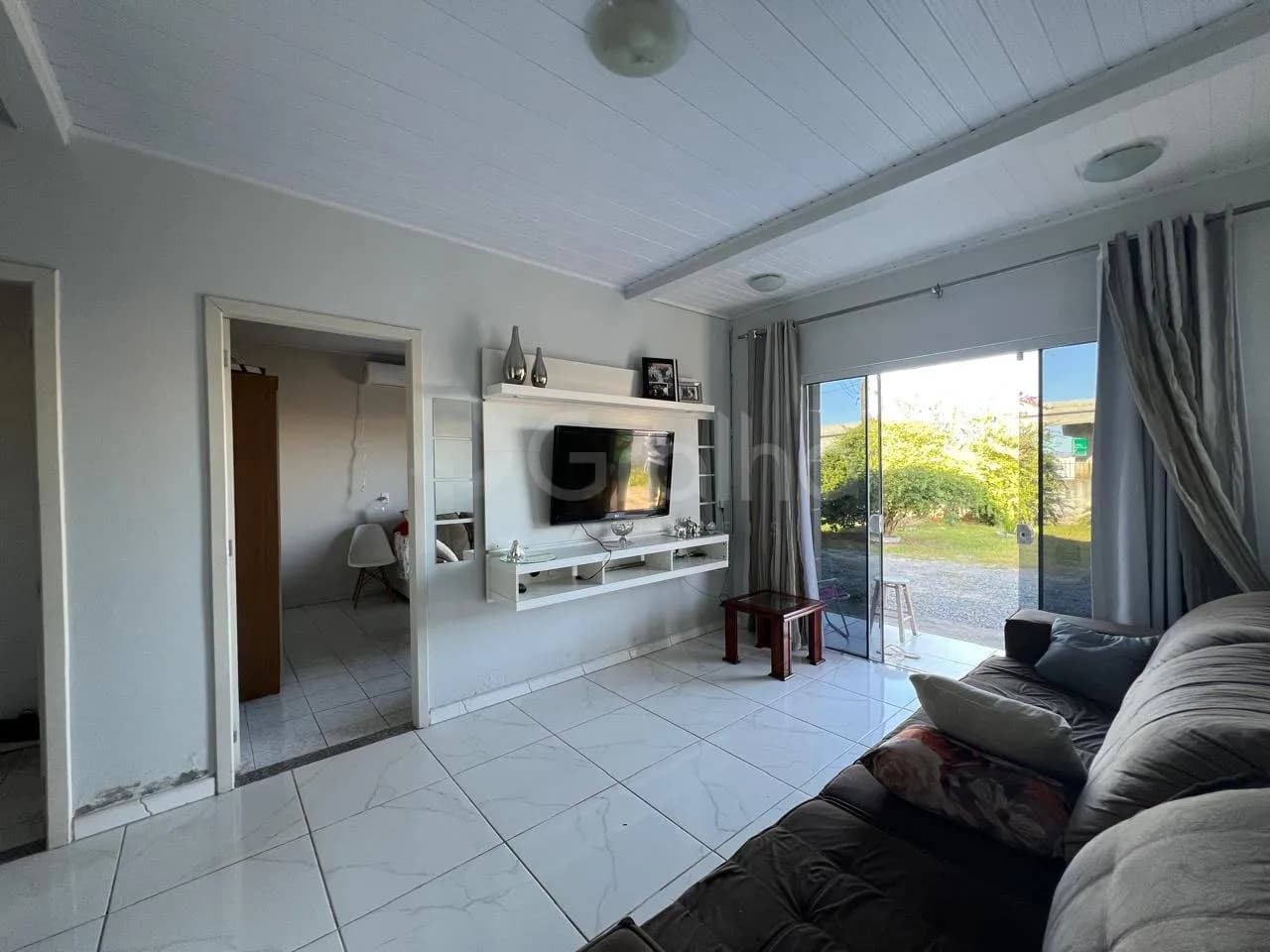 Casa para venda com 4 dormitórios em Guarda do Cubatão com 110 m²