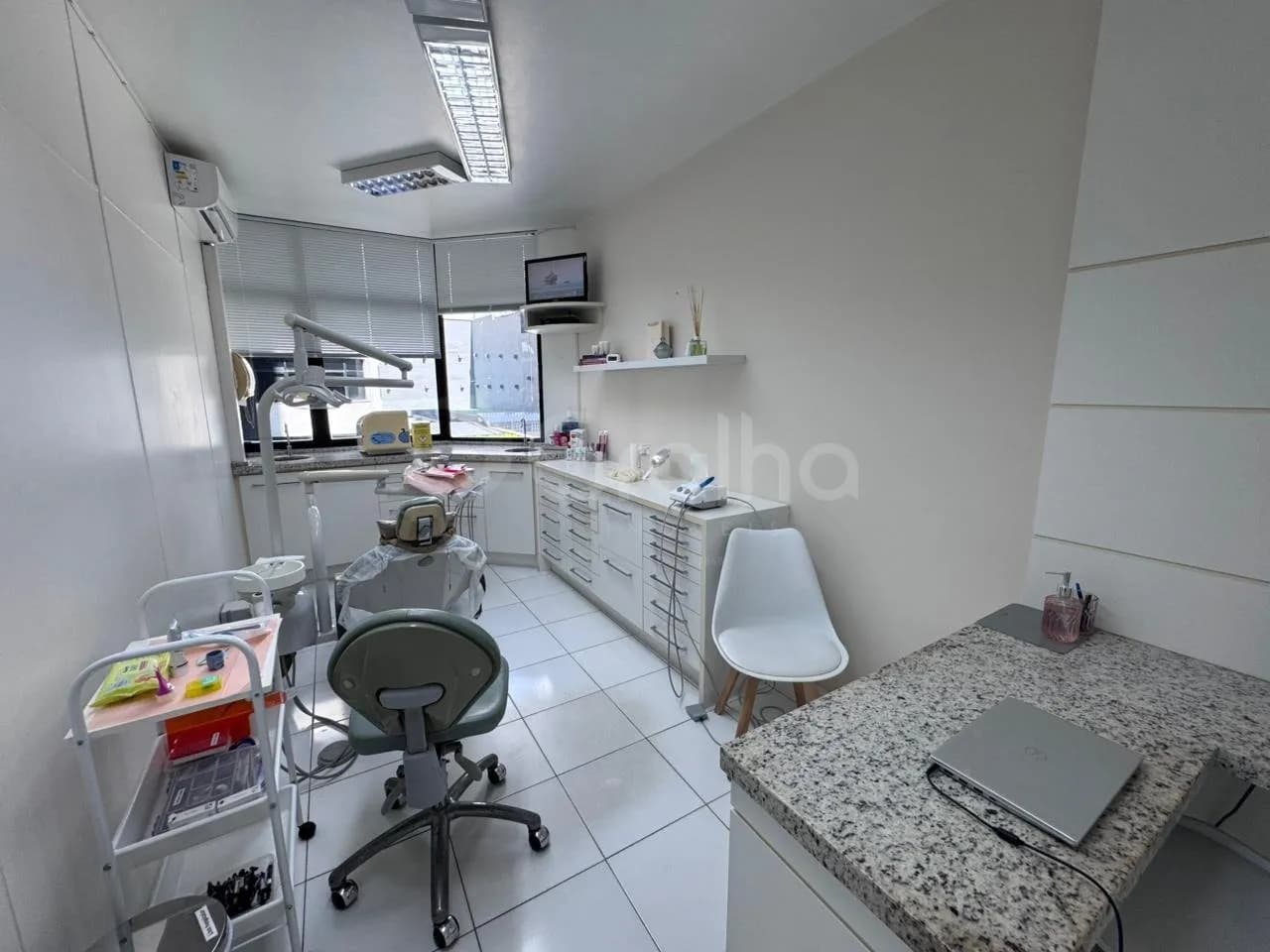 Sala comercial para venda em Centro com 59 m² — foto 2