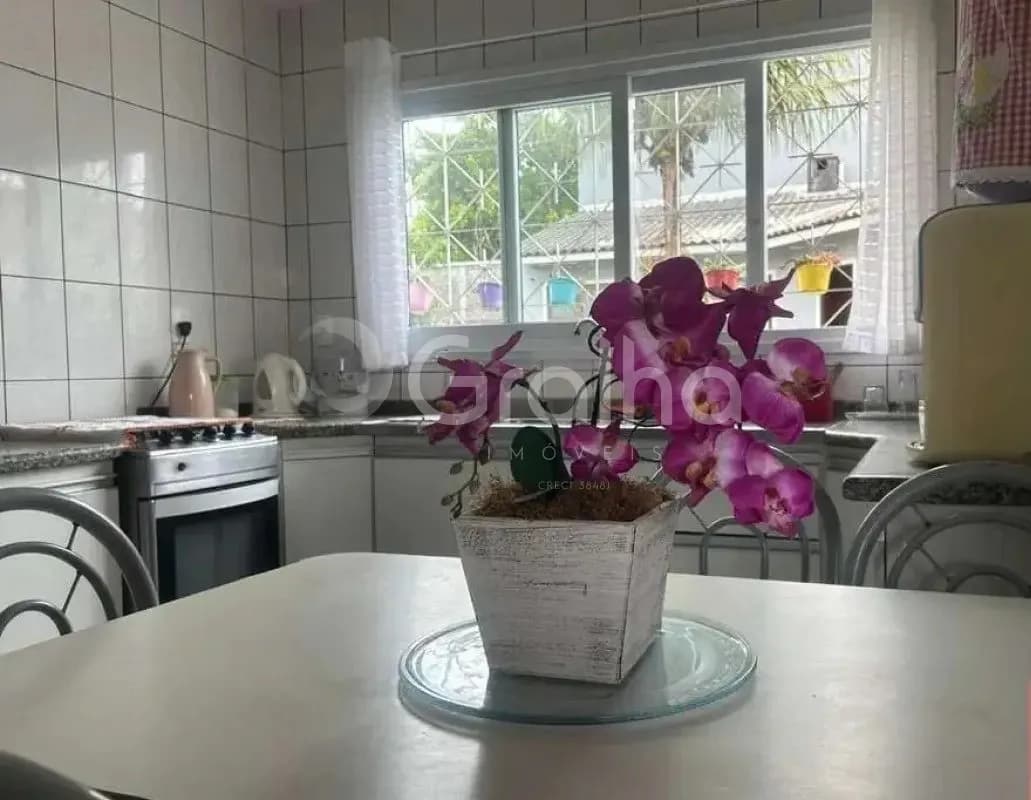 Casa para venda com 3 dormitórios em Carianos com 187 m² — foto 4
