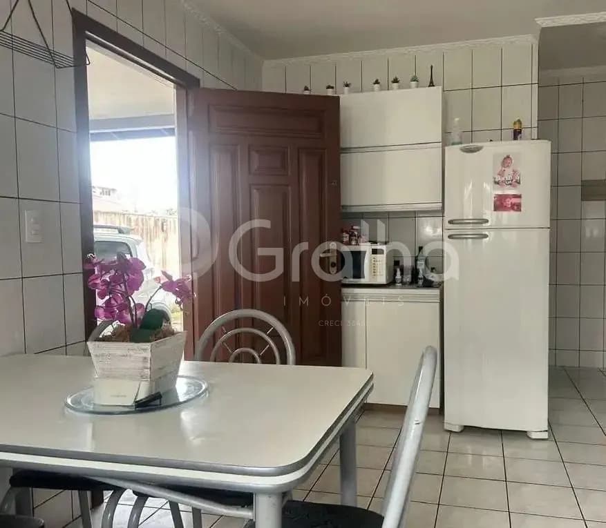 Casa para venda com 3 dormitórios em Carianos com 187 m² — foto 5