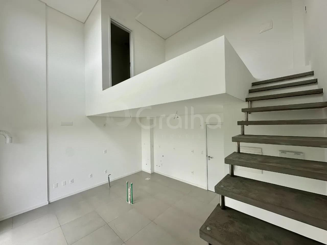 Loft para venda com 1 dormitório, em Ribeirão da Ilha com 41 m² — foto 3