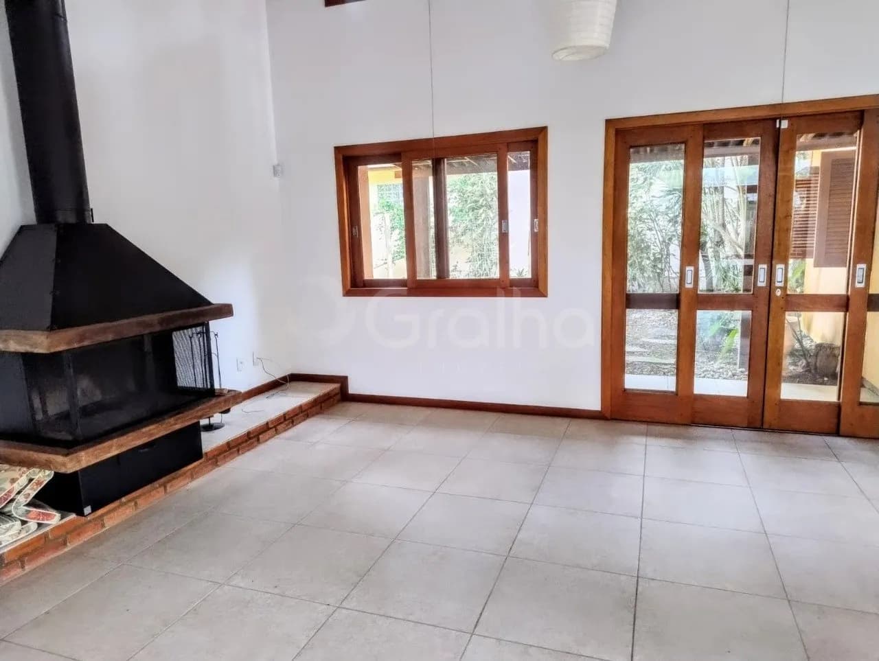 Casa de condomínio para venda com 4 dormitórios em Rio Tavares com 230 m² — foto 5