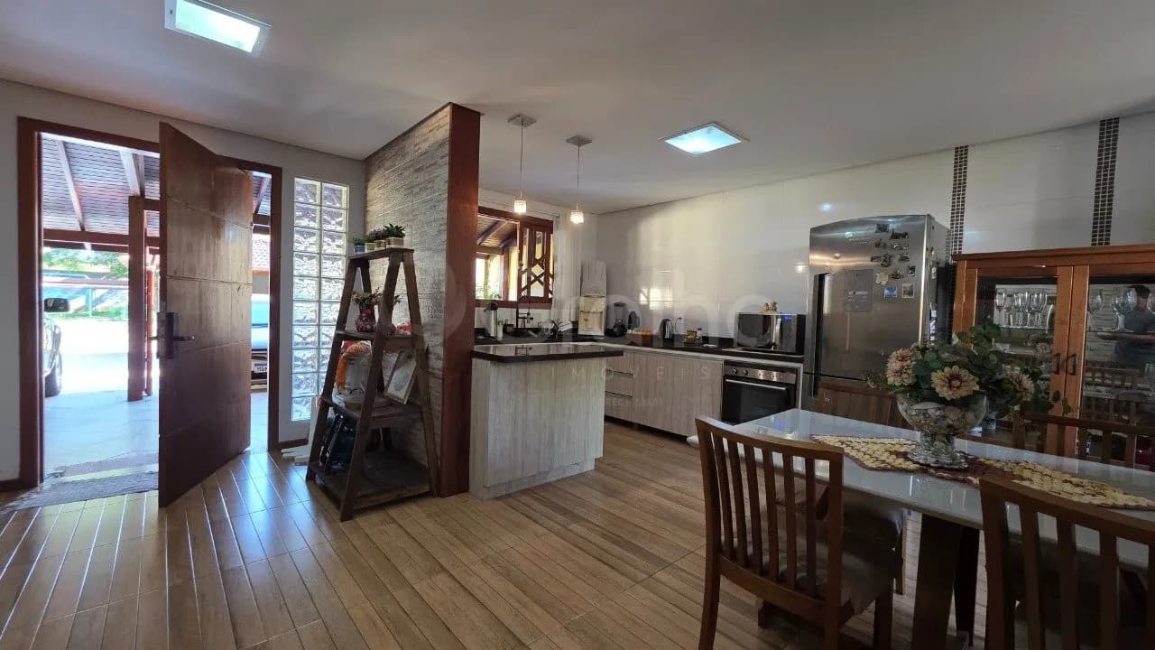 Casa para venda com 3 dormitórios em Areias com 135 m² — foto principal