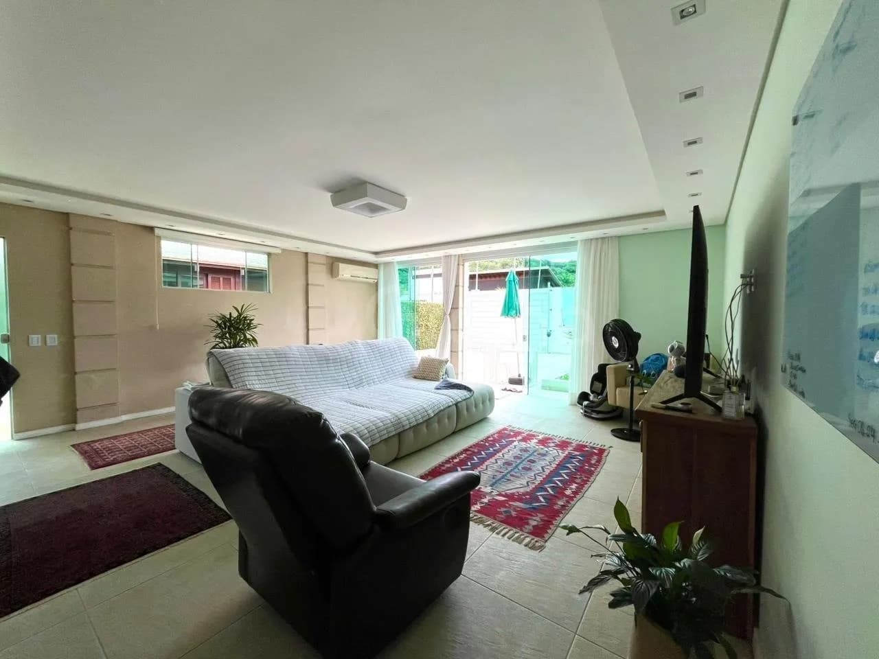 Casa para venda com 3 dormitórios em Lagoa Da Conceição com 179 m² — foto 2