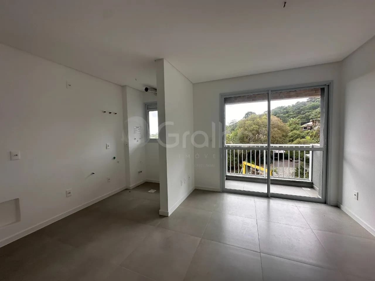 Apartamento para venda com 2 dormitórios em Ribeirão da Ilha com 69 m² — foto 3