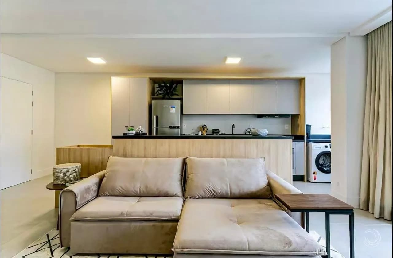 Apartamento para venda com 3 dormitórios em Jurerê com 115 m² — foto 2