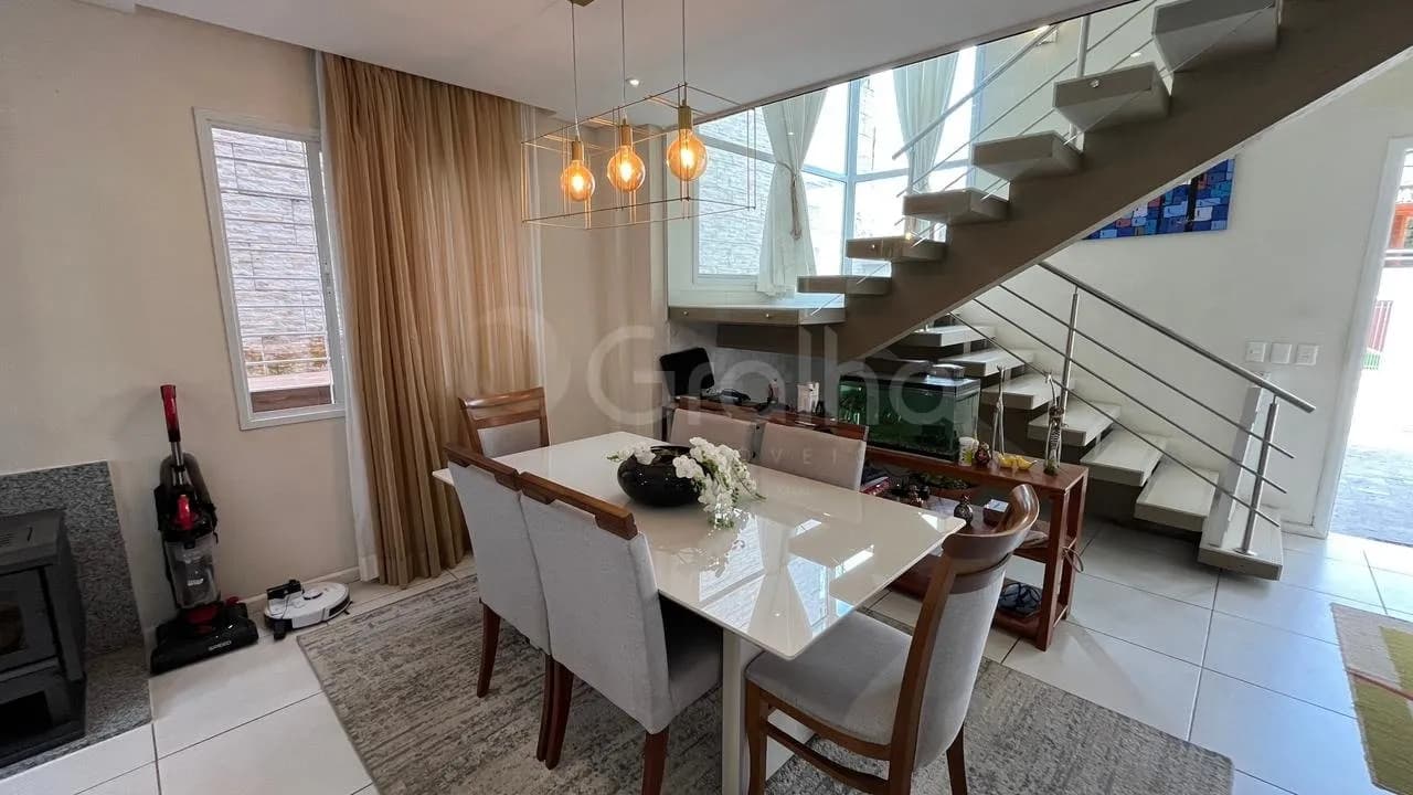 Casa para venda com 4 dormitórios em Bom Abrigo com 188 m² — foto 2