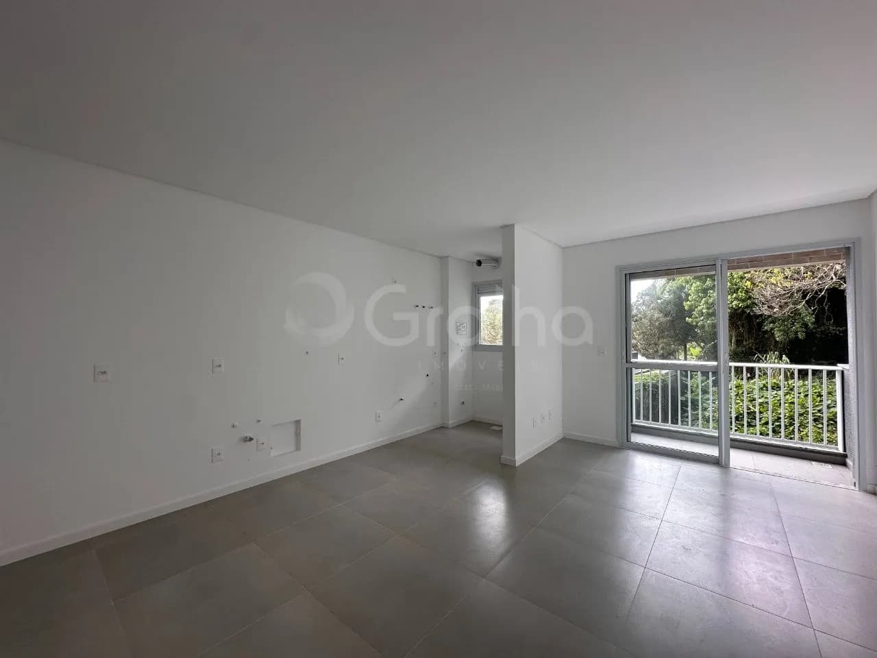 Apartamento para venda com 2 dormitórios em Ribeirão da Ilha com 69 m² — foto principal