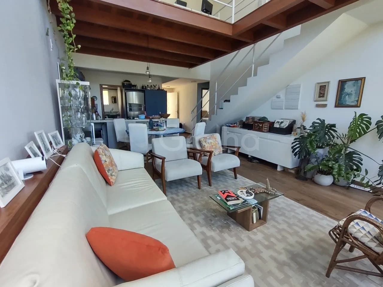 Casa para venda com 3 dormitórios em Açores com 246 m² — foto principal