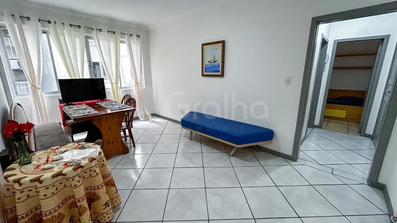 Apartamento para venda com 3 dormitórios em Centro com 78 m² — foto 2