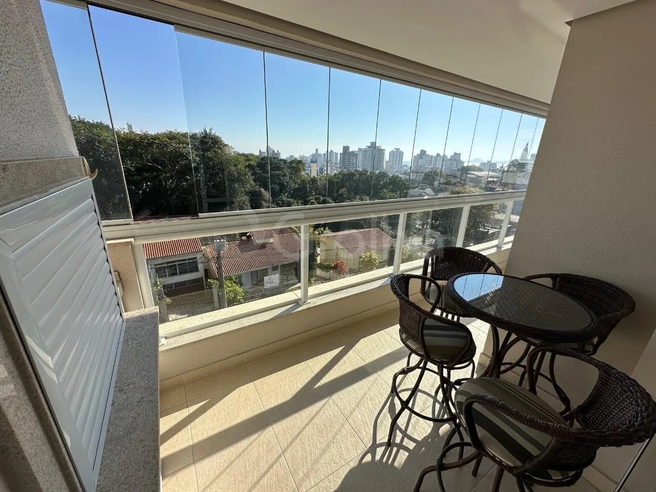 Apartamento para venda com 3 dormitórios em Canto com 103 m² — foto 3