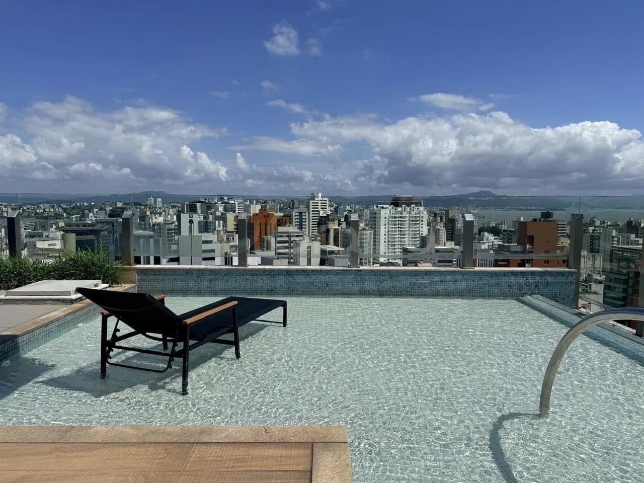 Estúdio para venda com 1 dormitório, em Centro com 52 m² — foto principal