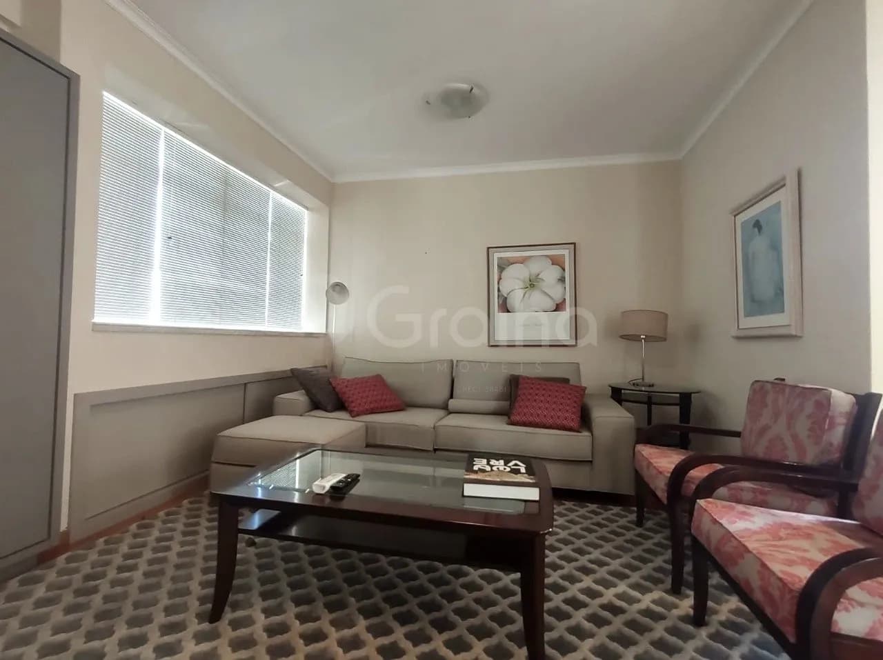 Apartamento para venda com 3 dormitórios em Centro com 117 m² — foto 2