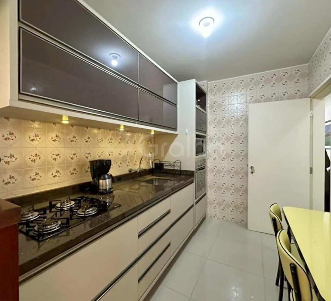 Apartamento para venda com 3 dormitórios em Centro com 89 m² — foto 4