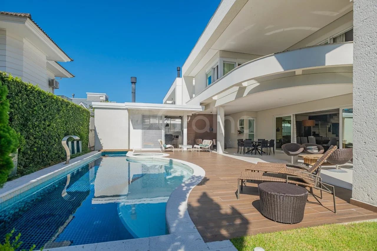 Casa para venda com 6 dormitórios em Jurerê Internacional com 815 m²