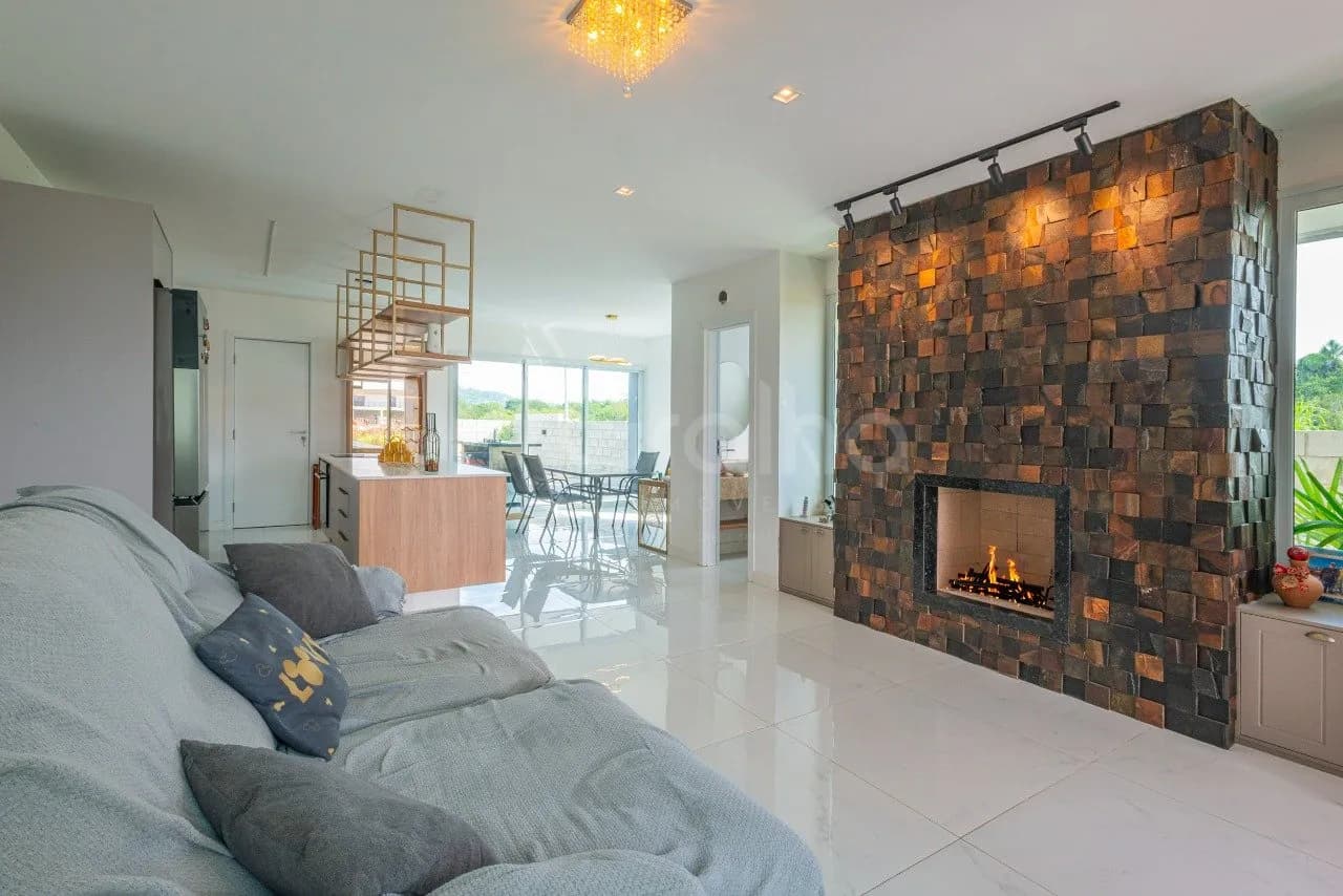 Casa para venda com 3 dormitórios em Vargem Grande com 240 m² — foto principal