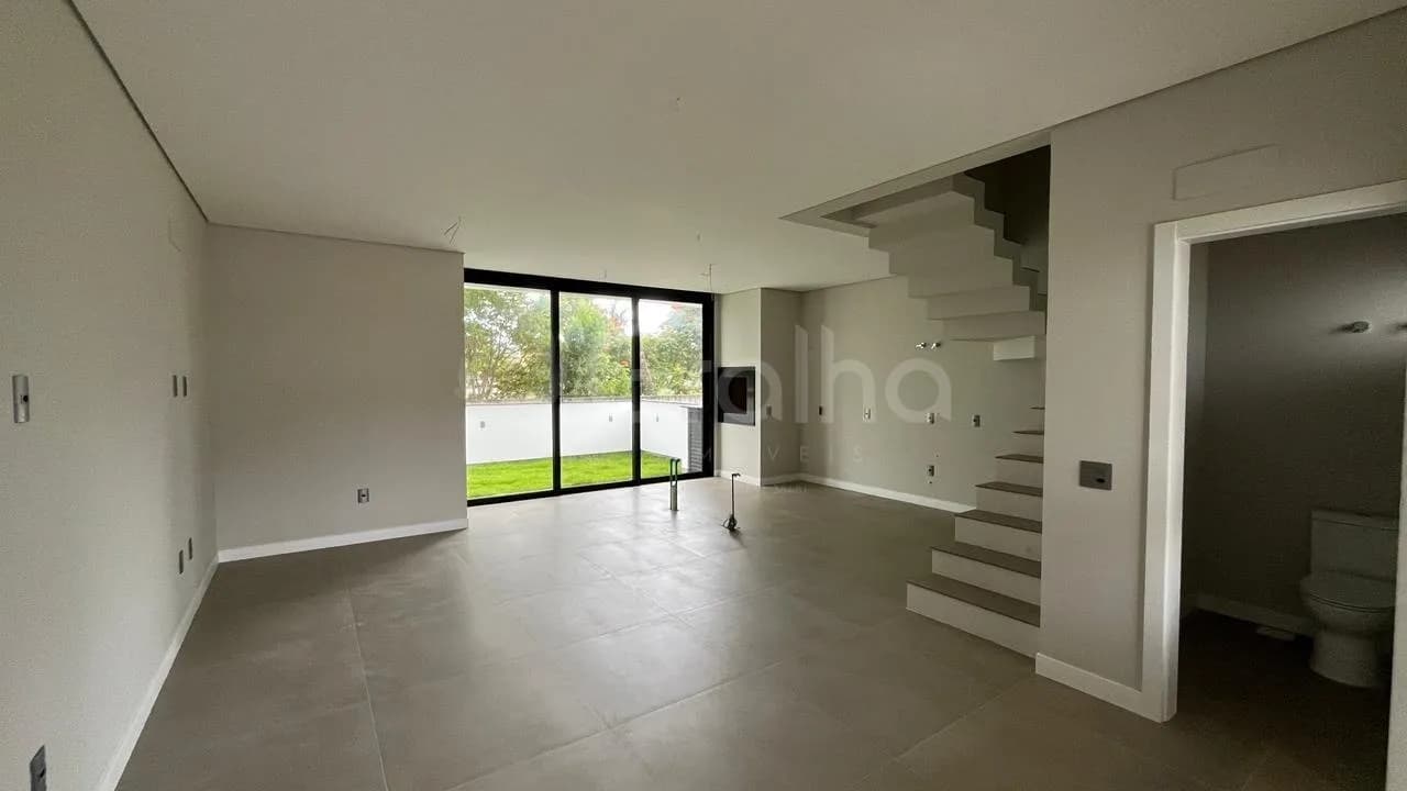 Casa de condomínio para venda com 4 dormitórios em Deltaville com 200 m² — foto principal