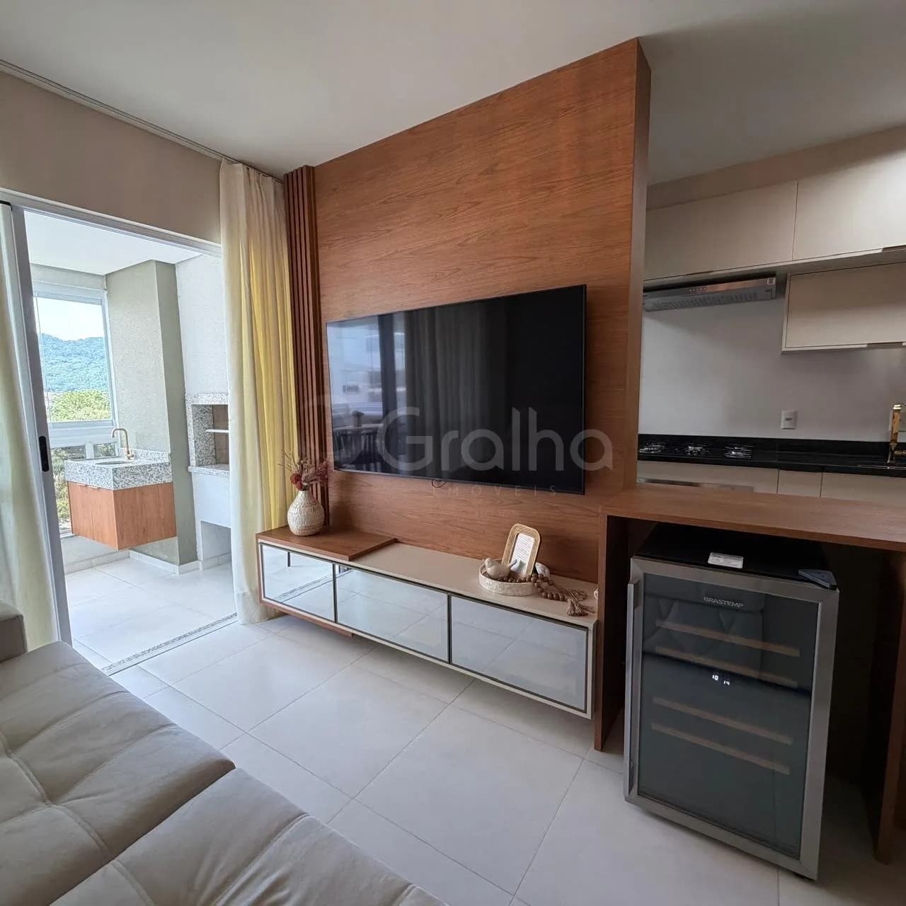 Apartamento para venda com 2 dormitórios em Saco Grande com 73 m² — foto 4