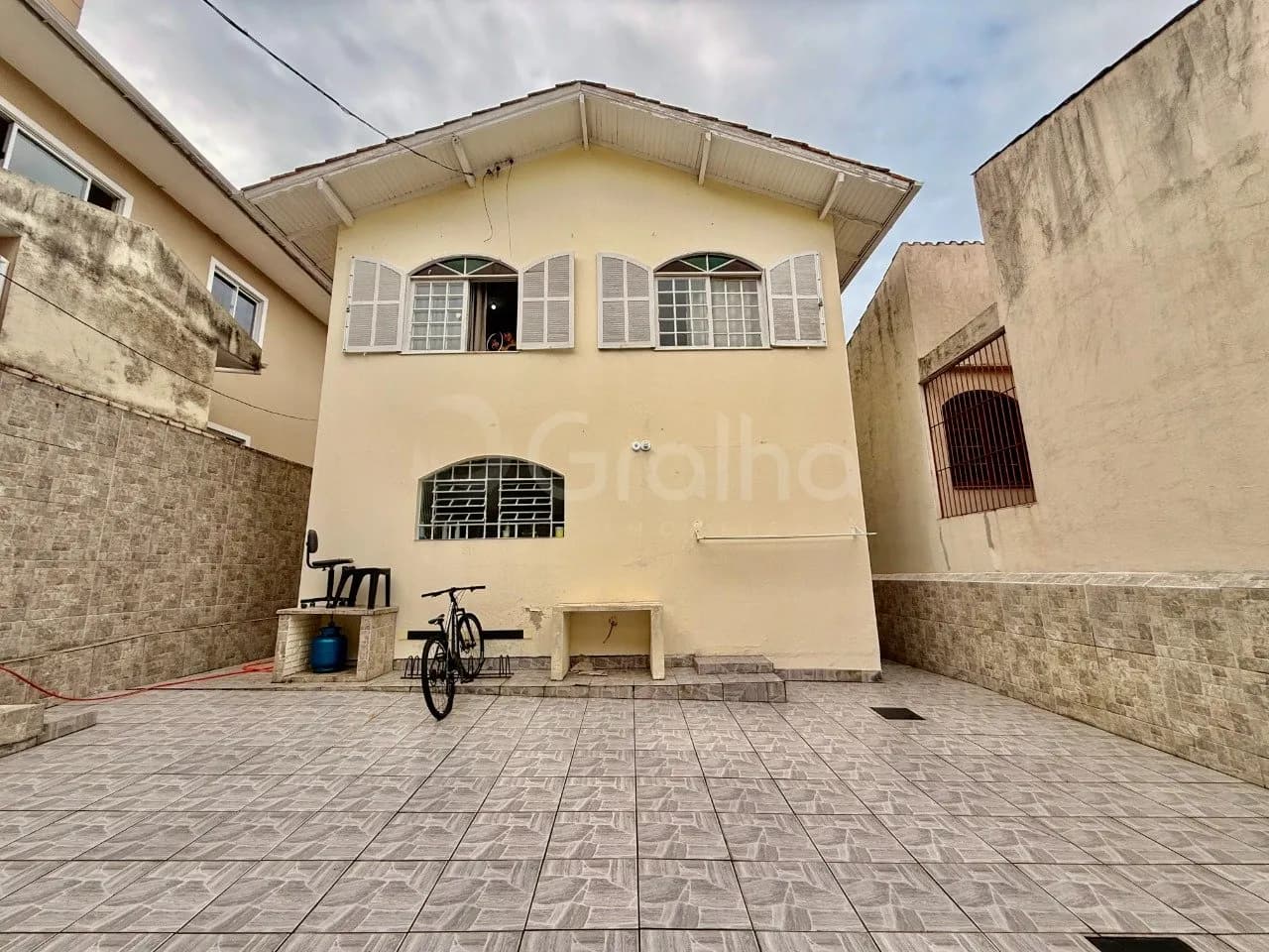 Casa para venda com 8 dormitórios em Trindade com 150 m² — foto 2