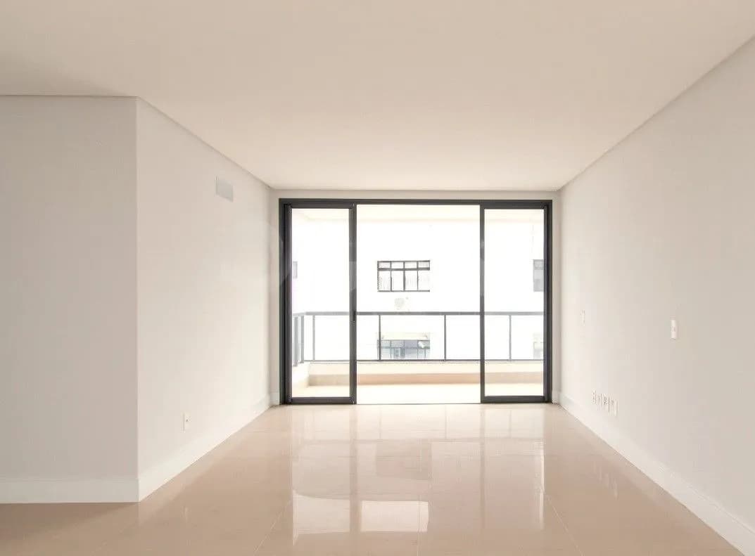 Apartamento para venda com 3 dormitórios em Agronômica com 111 m² — foto principal