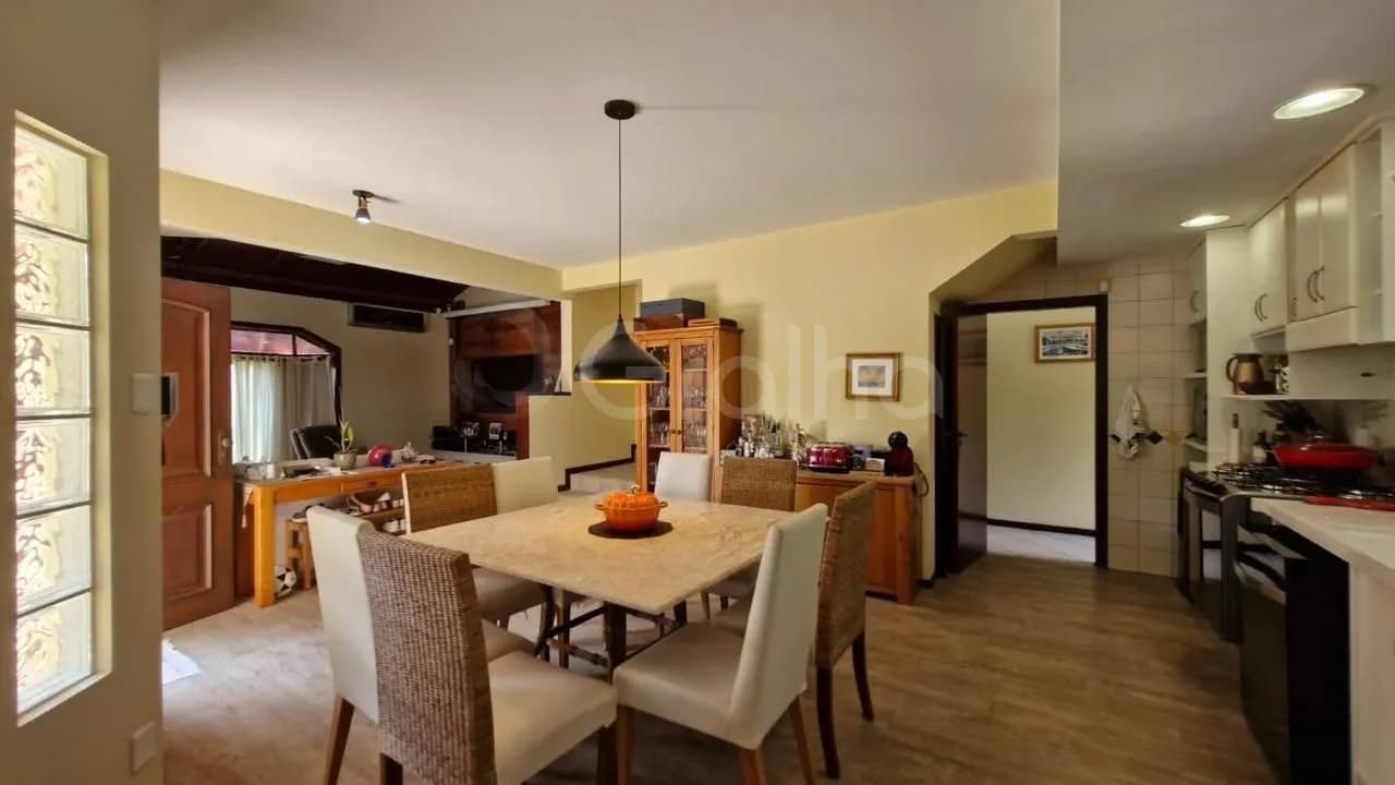Casa para venda com 4 dormitórios em Itacorubi com 165 m² — foto 2