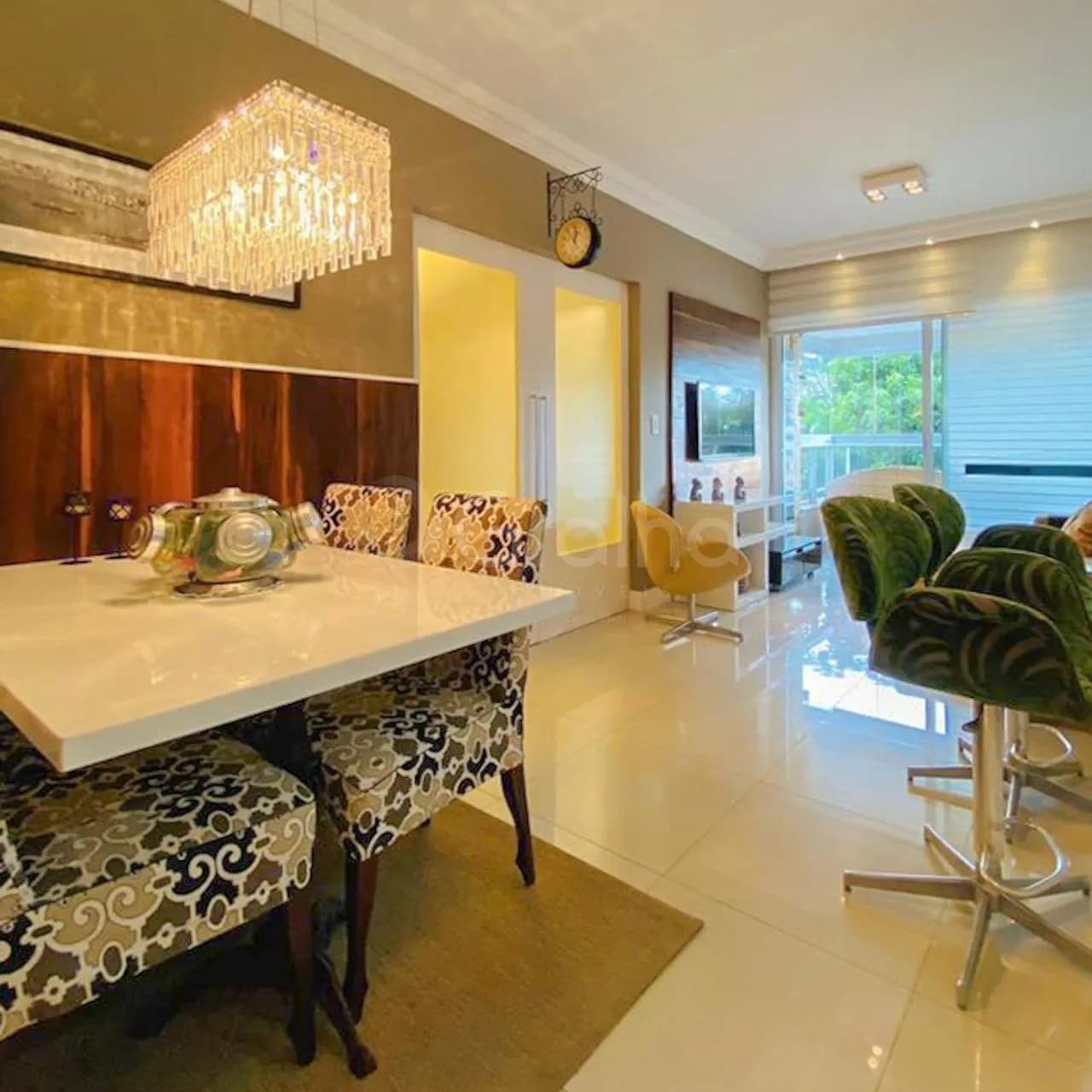 Apartamento para venda com 2 dormitórios em Campeche com 87 m² — foto principal