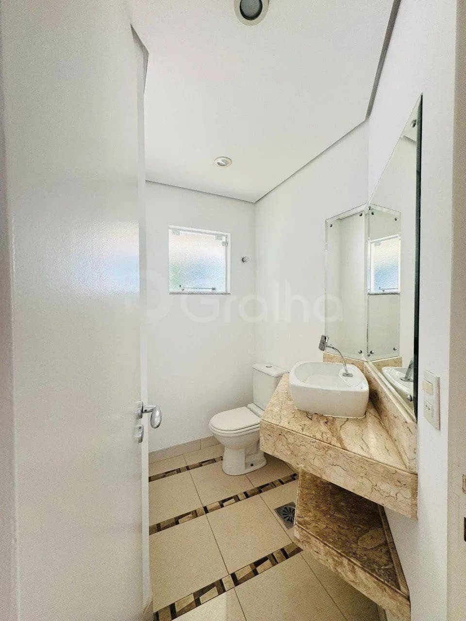 Casa para venda com 3 dormitórios em Pedra Branca com 249 m² — foto 3