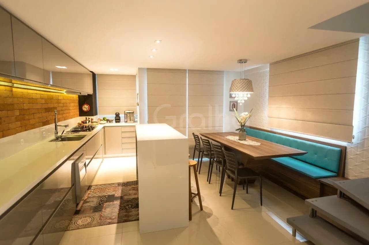 Apartamento para venda com 3 dormitórios em Coqueiros com 113 m² — foto 3