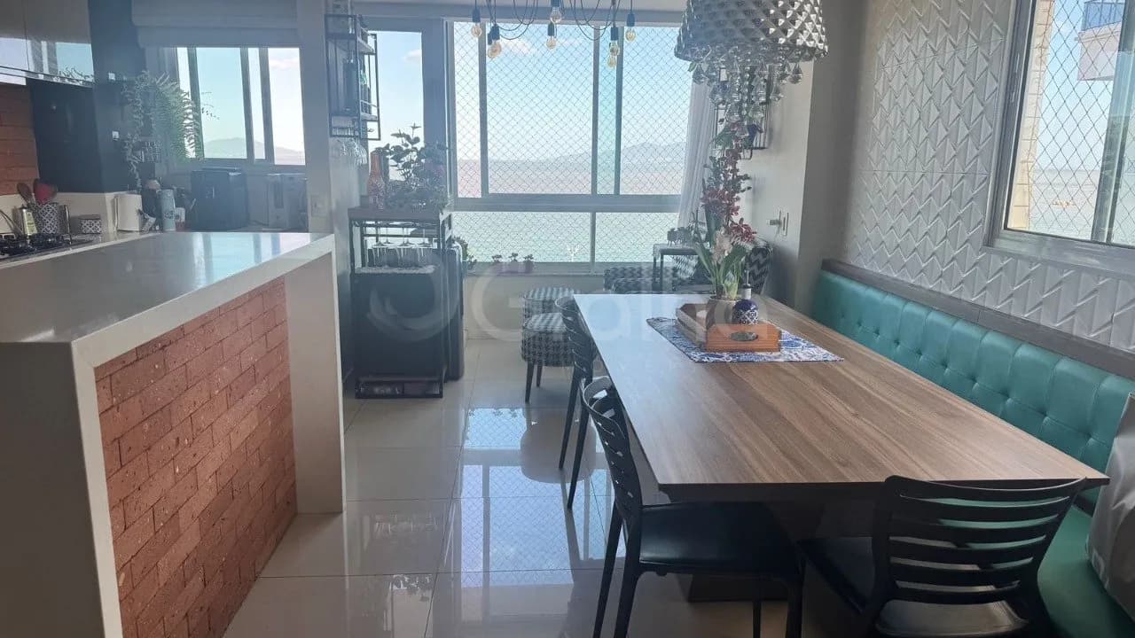 Apartamento para venda com 3 dormitórios em Coqueiros com 113 m² — foto 4