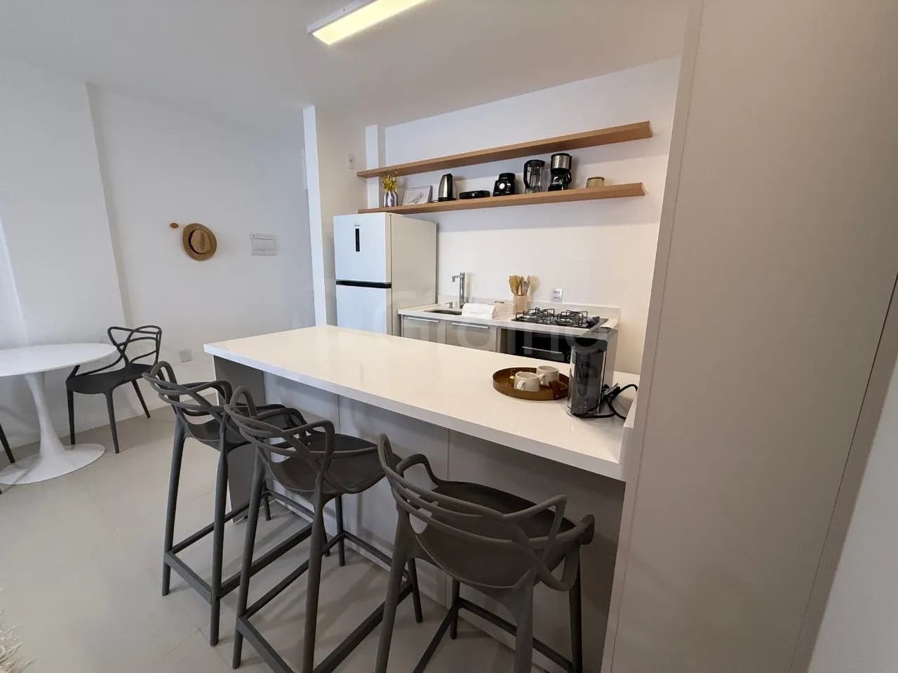 Apartamento para venda com 2 dormitórios em Ingleses Do Rio Vermelho com 58 m² — foto 4