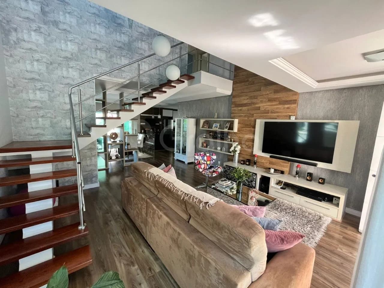 Casa para venda com 3 dormitórios em Pedra Branca com 206 m² — foto principal