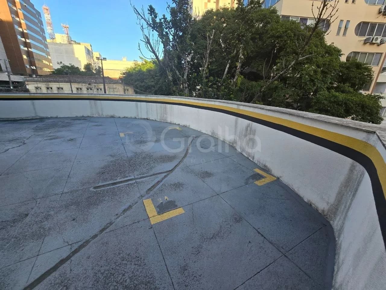 Box garagem para venda em Centro com 12 m²