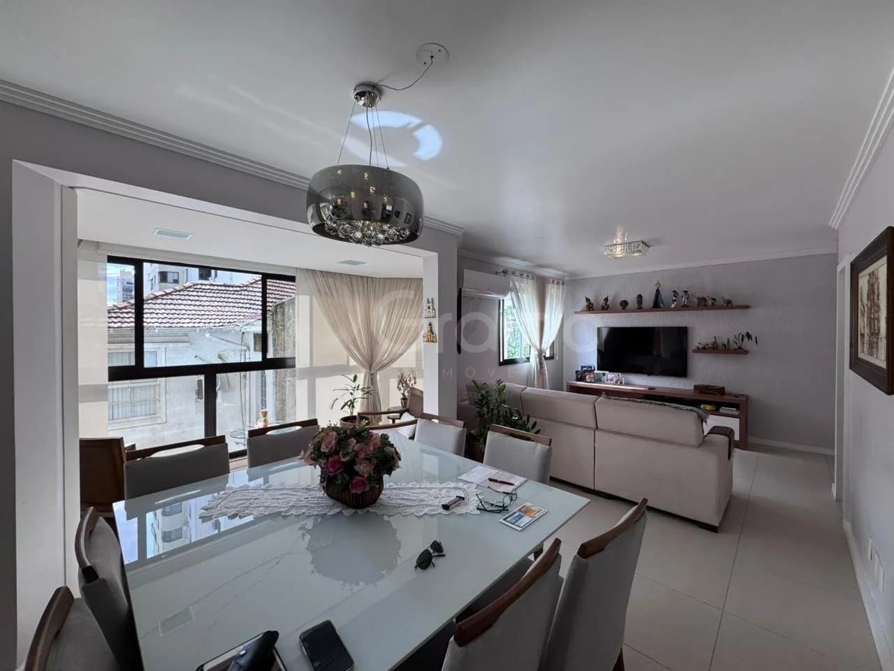 Apartamento para venda com 3 dormitórios em Centro com 124 m² — foto 2