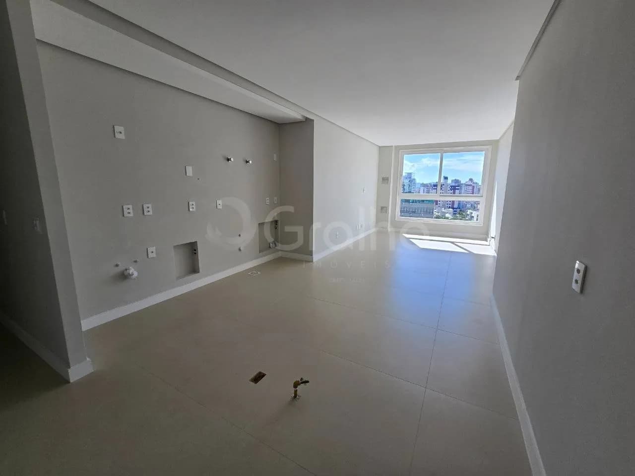 Apartamento para venda com 2 dormitórios em Centro com 73 m² — foto principal