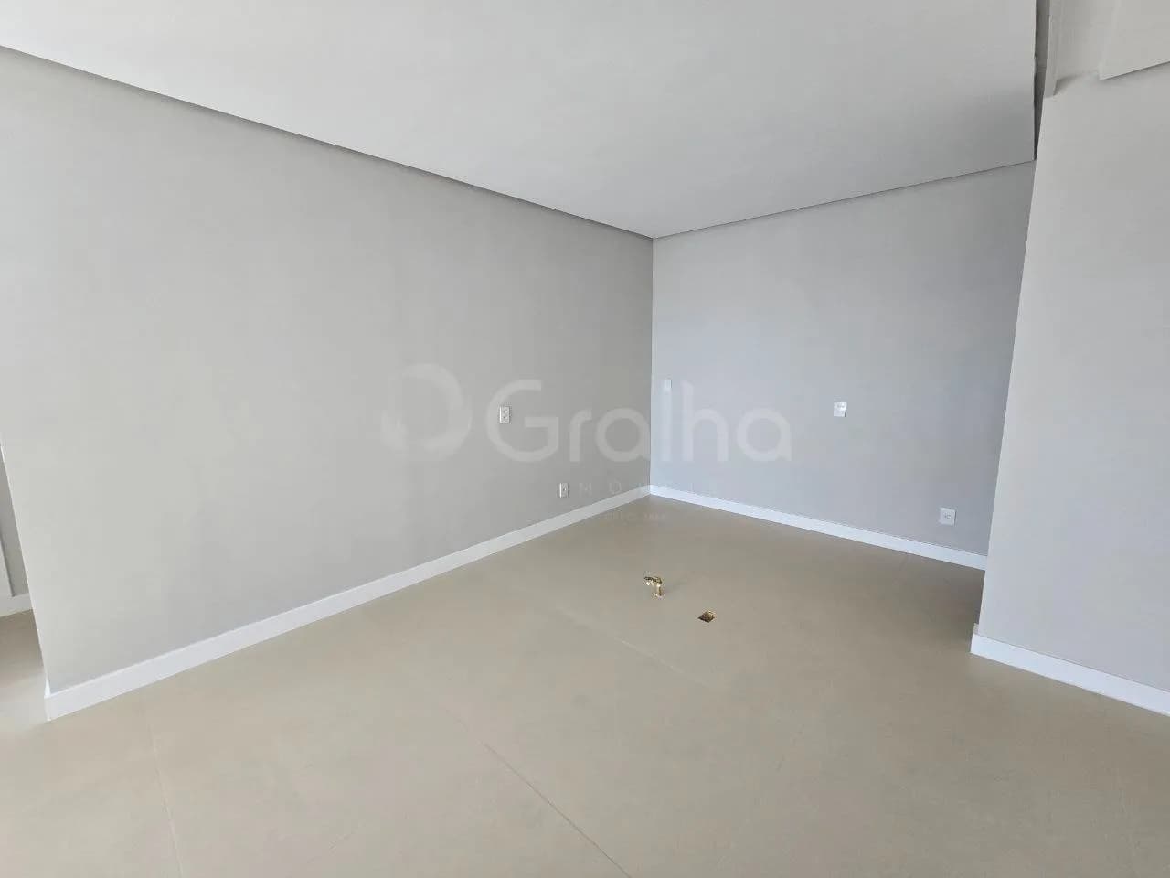 Apartamento para venda com 2 dormitórios em Centro com 73 m² — foto 4