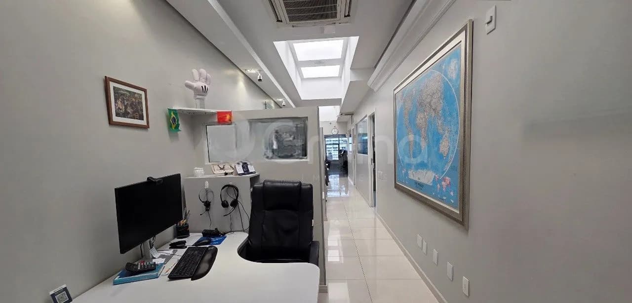 Sala comercial para venda em Centro com 151 m² — foto principal