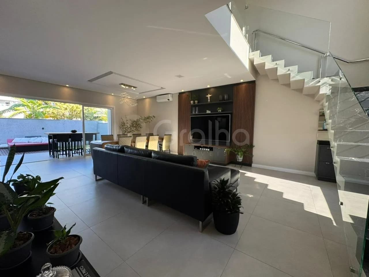 Casa para venda com 4 dormitórios em Cachoeira Do Bom Jesus com 261 m² — foto 4
