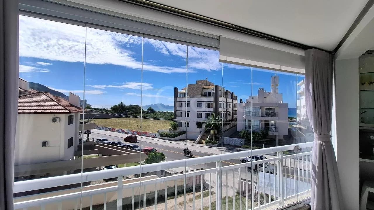 Apartamento para venda com 2 dormitórios em Ingleses Do Rio Vermelho com 74 m² — foto principal