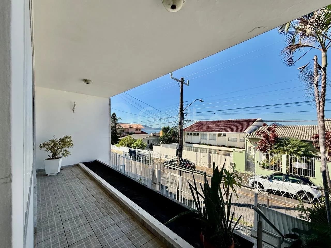 Casa para venda com 5 dormitórios em Itaguaçu com 337 m² — foto 4