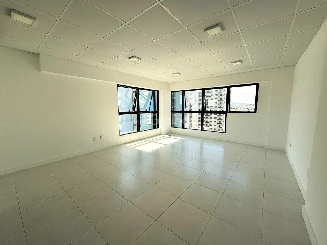 Sala comercial para venda em Campinas com 36 m² — foto principal