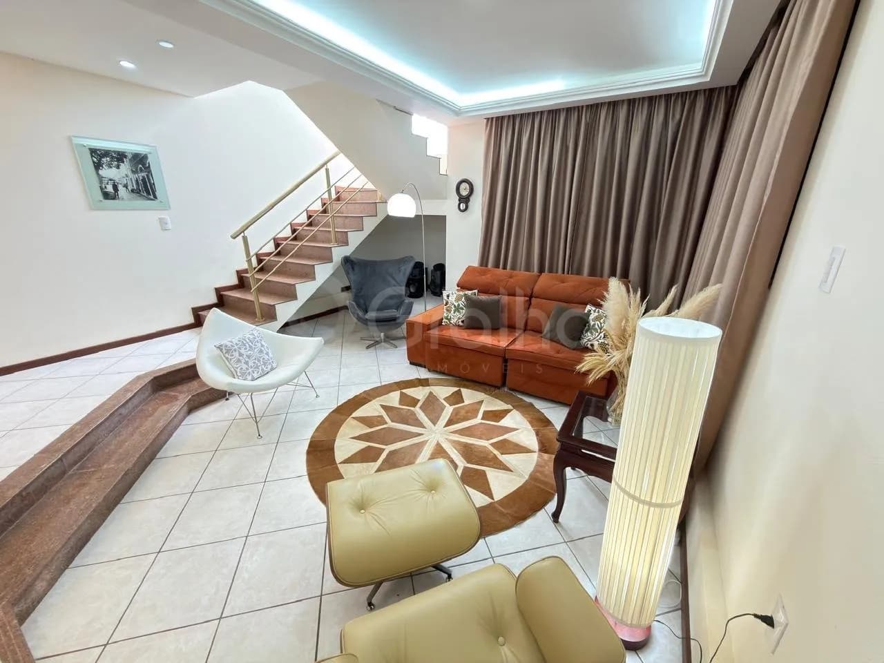 Casa para venda com 4 dormitórios em Saco Grande com 454 m² — foto 2