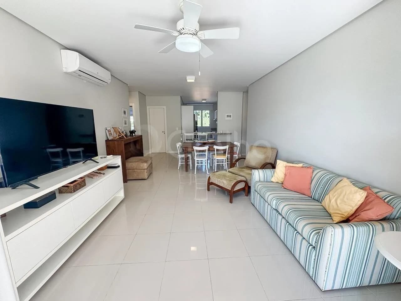 Apartamento para venda com 2 dormitórios em Costão Do Santinho com 108 m² — foto 4
