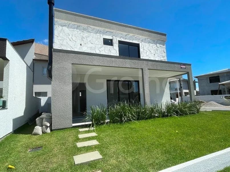 Casa para venda com 3 dormitórios em Cachoeira Do Bom Jesus com 161 m² — foto principal