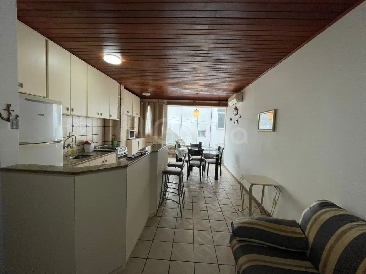 Apartamento para venda com 2 dormitórios em Ponta Das Canas com 68 m²