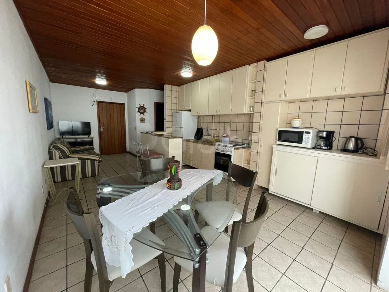 Apartamento para venda com 2 dormitórios em Ponta Das Canas com 68 m² — foto 2