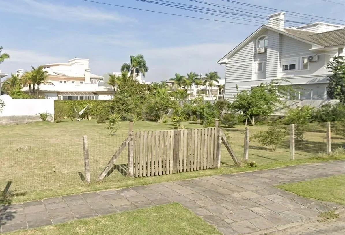 Terreno para venda em Jurerê Internacional com 600 m² — foto principal